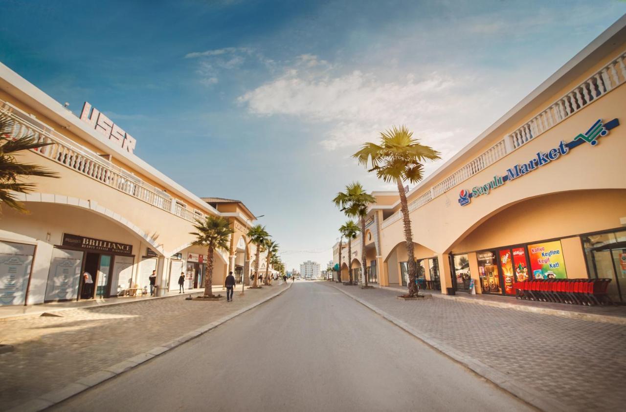 Luxury Sea View Two Bedroom Apartment In Caesar Resort & Spa, Long Beach Perivolia tou Trikomou Bagian luar foto
